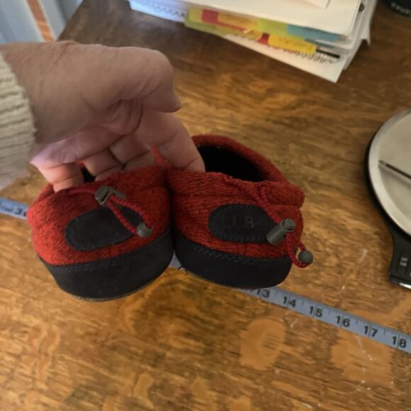 LL Bean Kids' Sweater Fleece Slippers 3-4 Moose Motif Red Black Cozy Cute Warm - Picture 4 of 10